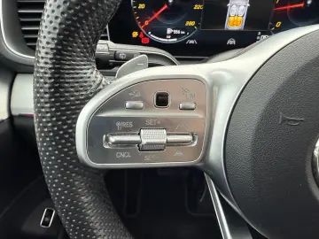 GLE 350 d 4Matic 9G-TRONIC AMG Line Pano AHK