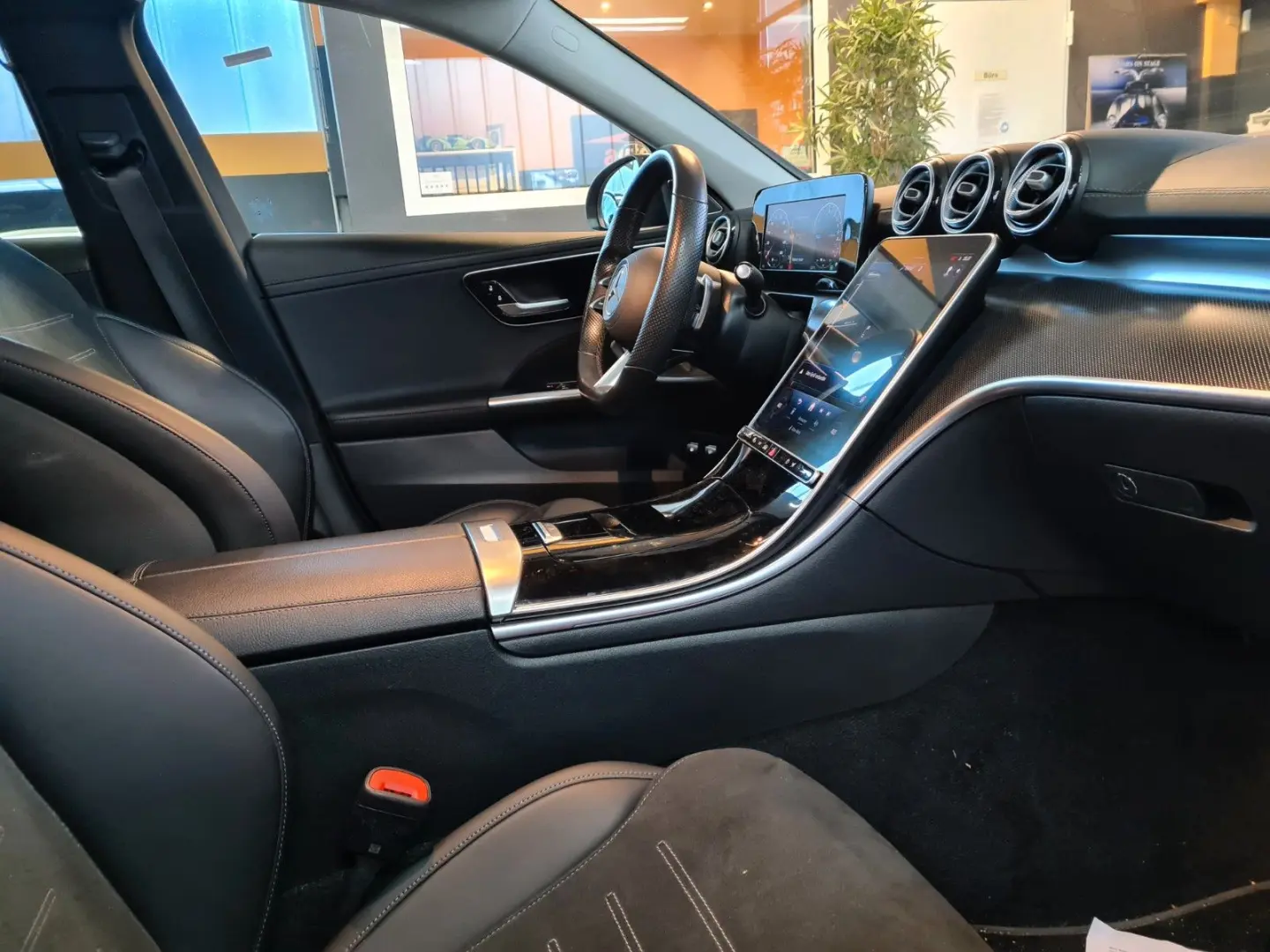 C 300e 2x AMG Night Pano ACC 360  LED MBUX  DAB