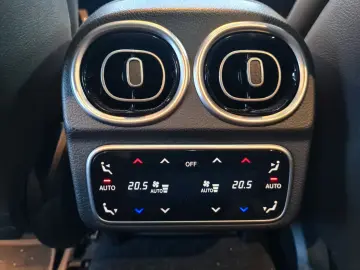 C 300e 2x AMG Night Pano ACC 360  LED MBUX  DAB