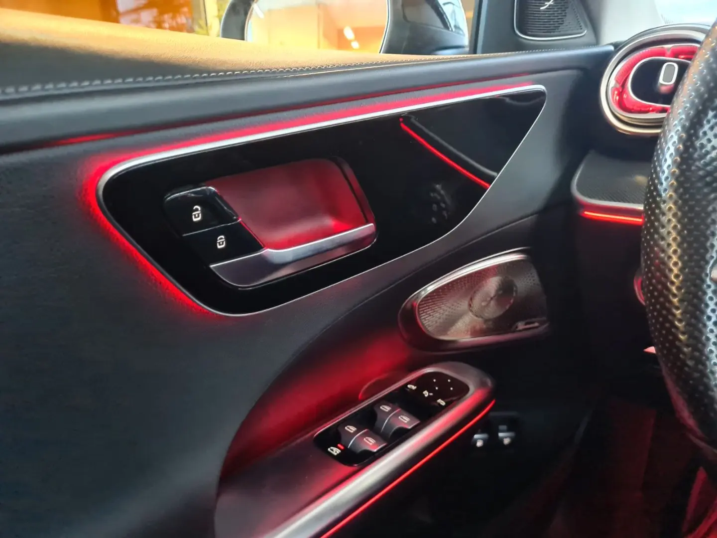 C 300e 2x AMG Night Pano ACC 360  LED MBUX  DAB