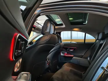 C 300e 2x AMG Night Pano ACC 360  LED MBUX  DAB