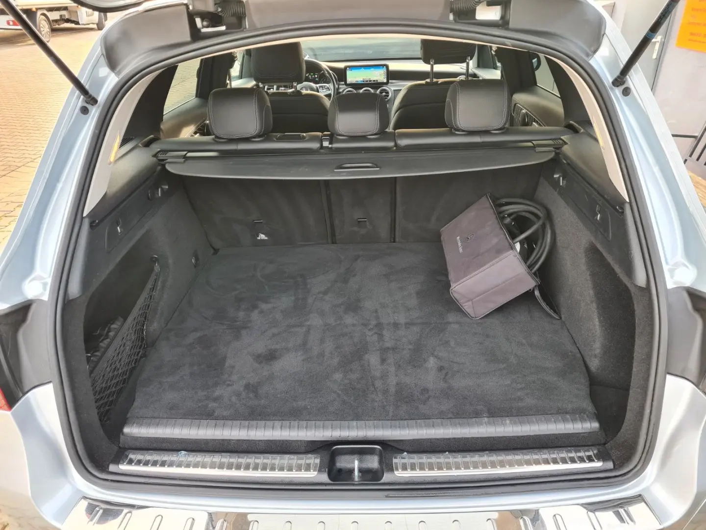 GLC 300e 2x AMG ACC Memo AHK 360  Alarm Trittbr