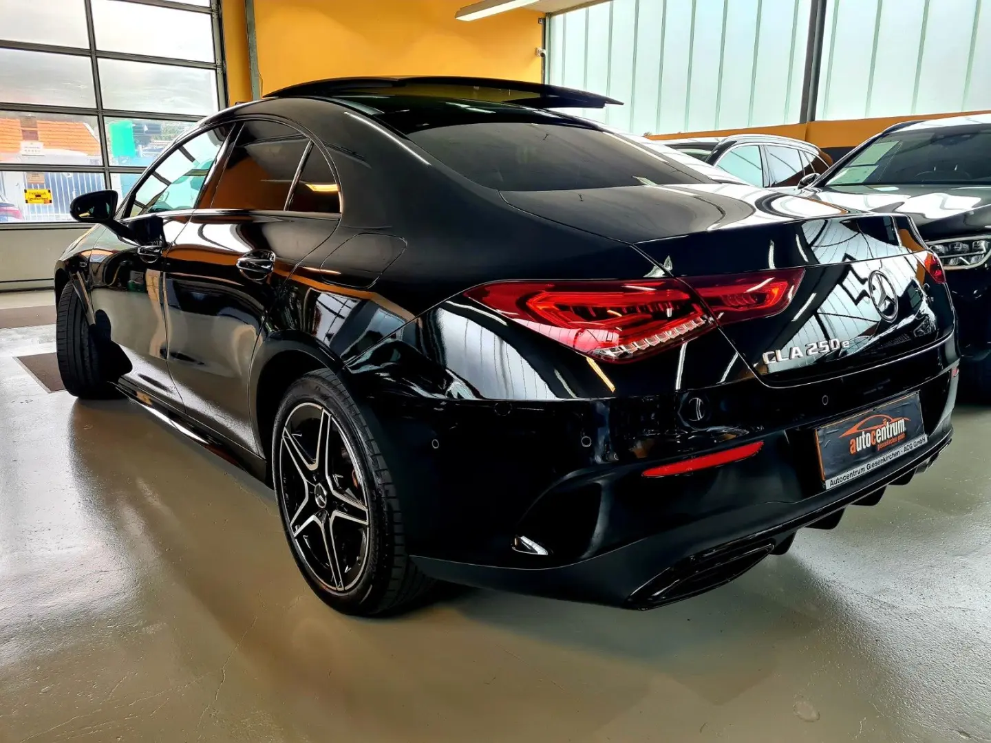 CLA 250e Cpe AMG Night Pano MBUX  MltBeam RF-Kam