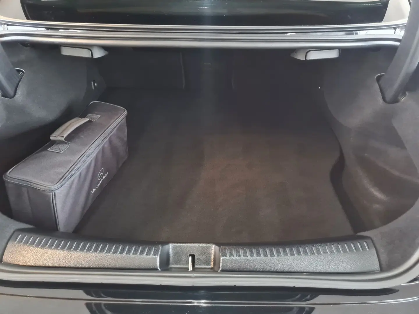 CLA 250e Cpe AMG Night Pano MBUX  MltBeam RF-Kam