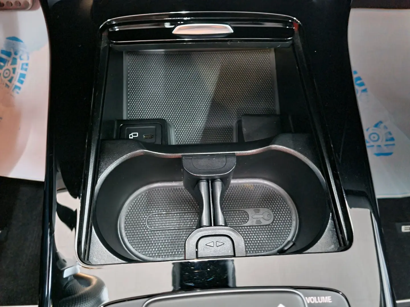 CLA 250e Cpe AMG Night Pano MBUX  MltBeam RF-Kam