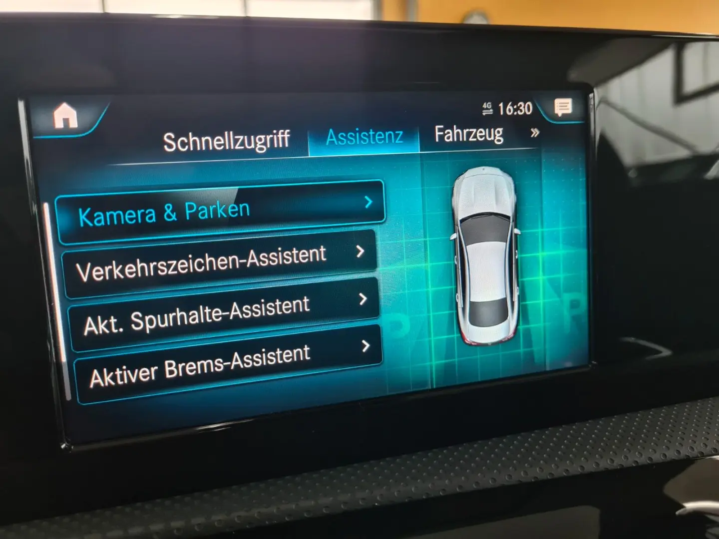 CLA 250e Cpe AMG Night Pano MBUX  MltBeam RF-Kam