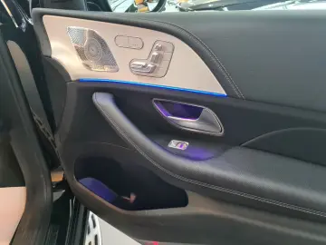 GLE 350de 2x AMG fast Voll Fond-Entertainment TV