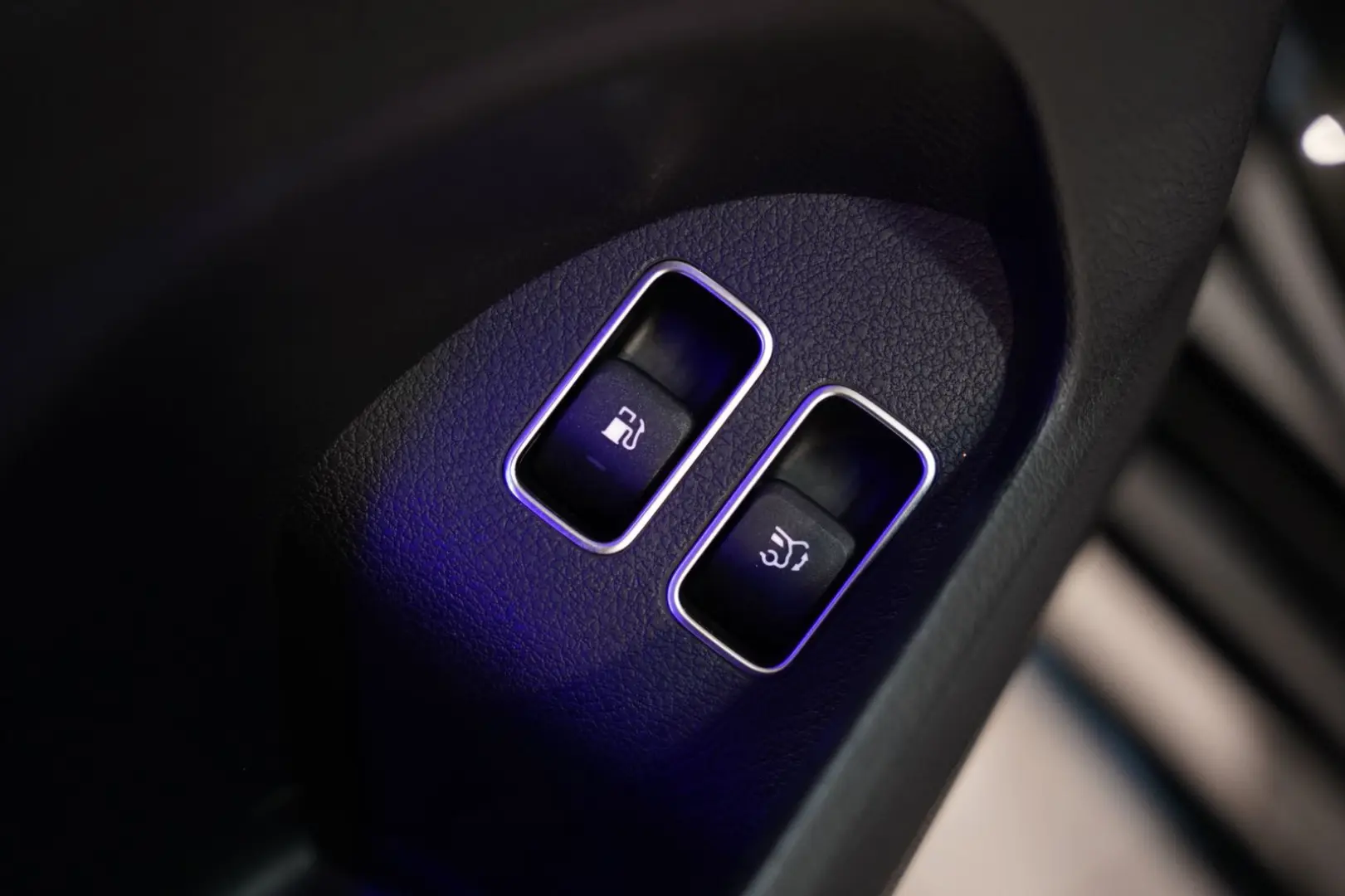 GLE 350 e Coupé 4M AMG line 2.H  21 Night H-UP