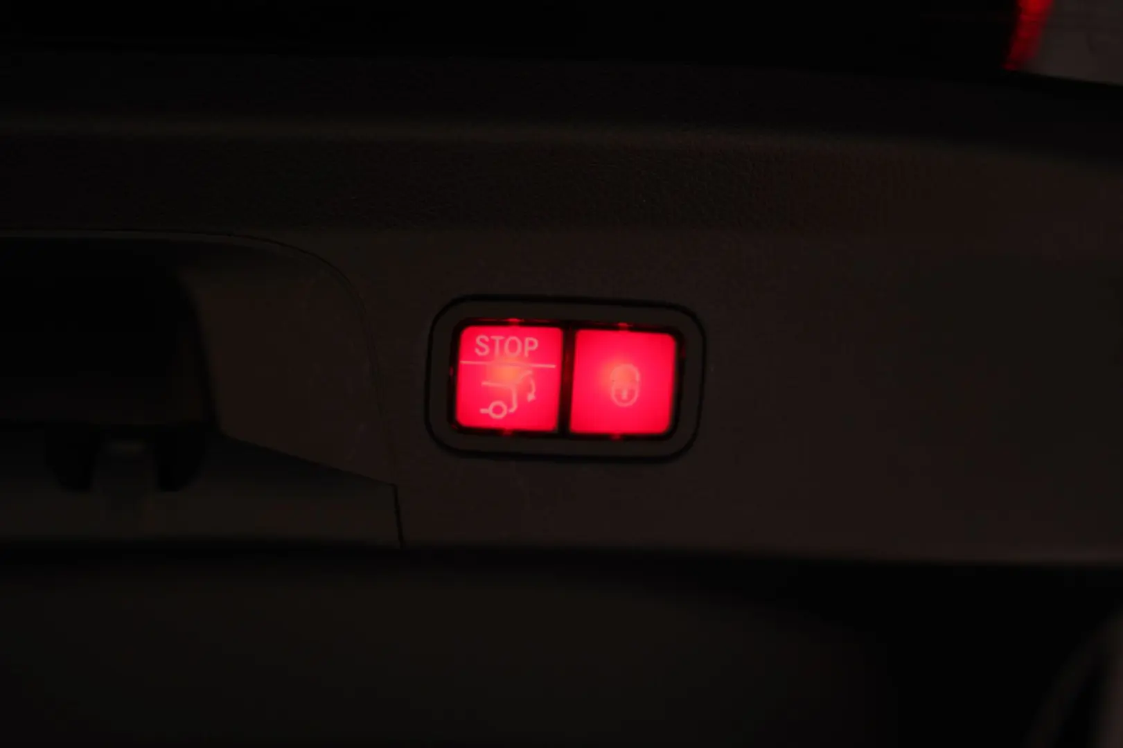 GLE 350 e Coupé 4M AMG line 2.H  21 Night H-UP