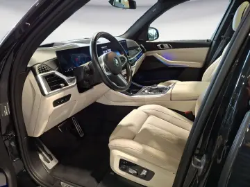X5 xDrive30d M Sport AHK Leder Panorama Standhei
