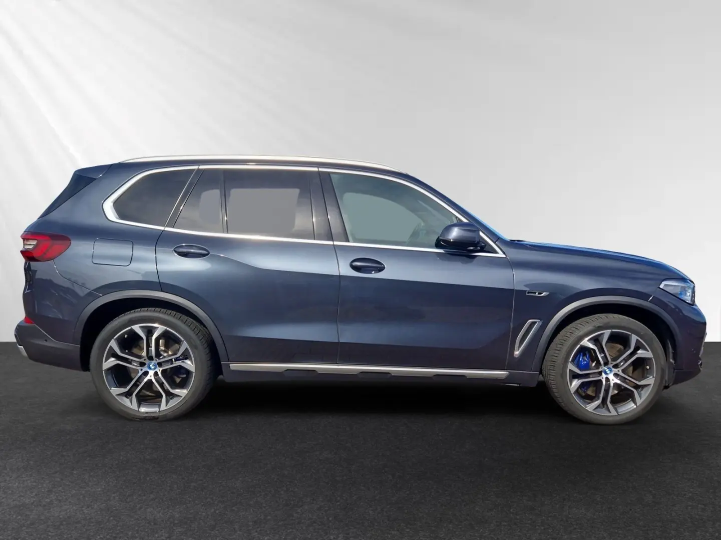 X5 xDrive45e xLine 21  AHK Pano DA-Prof. Laser