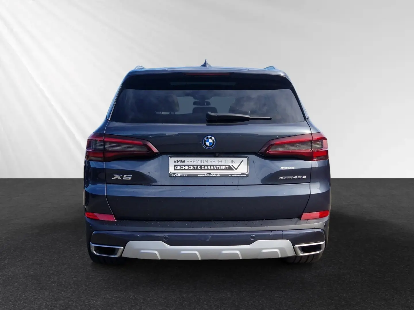 X5 xDrive45e xLine 21  AHK Pano DA-Prof. Laser