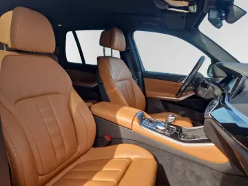 X5 xDrive45e xLine 21  AHK Pano DA-Prof. Laser