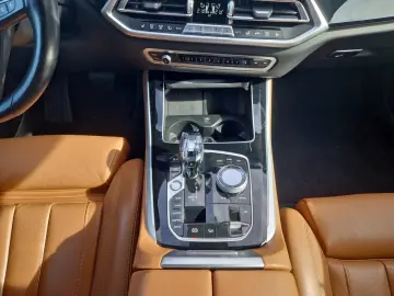 X5 xDrive45e xLine 21  AHK Pano DA-Prof. Laser