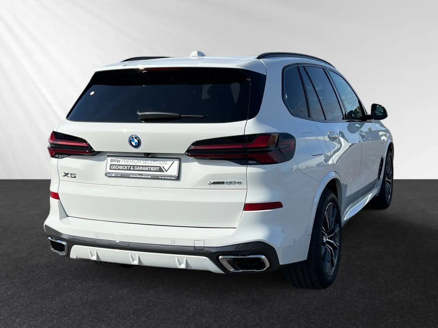 X5 xDrive50e  € 1.190 Zubehörbonus M Sport AHK