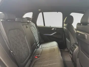 X5 xDrive40d  € 1.190 Zubehörbonus M Sport Pano