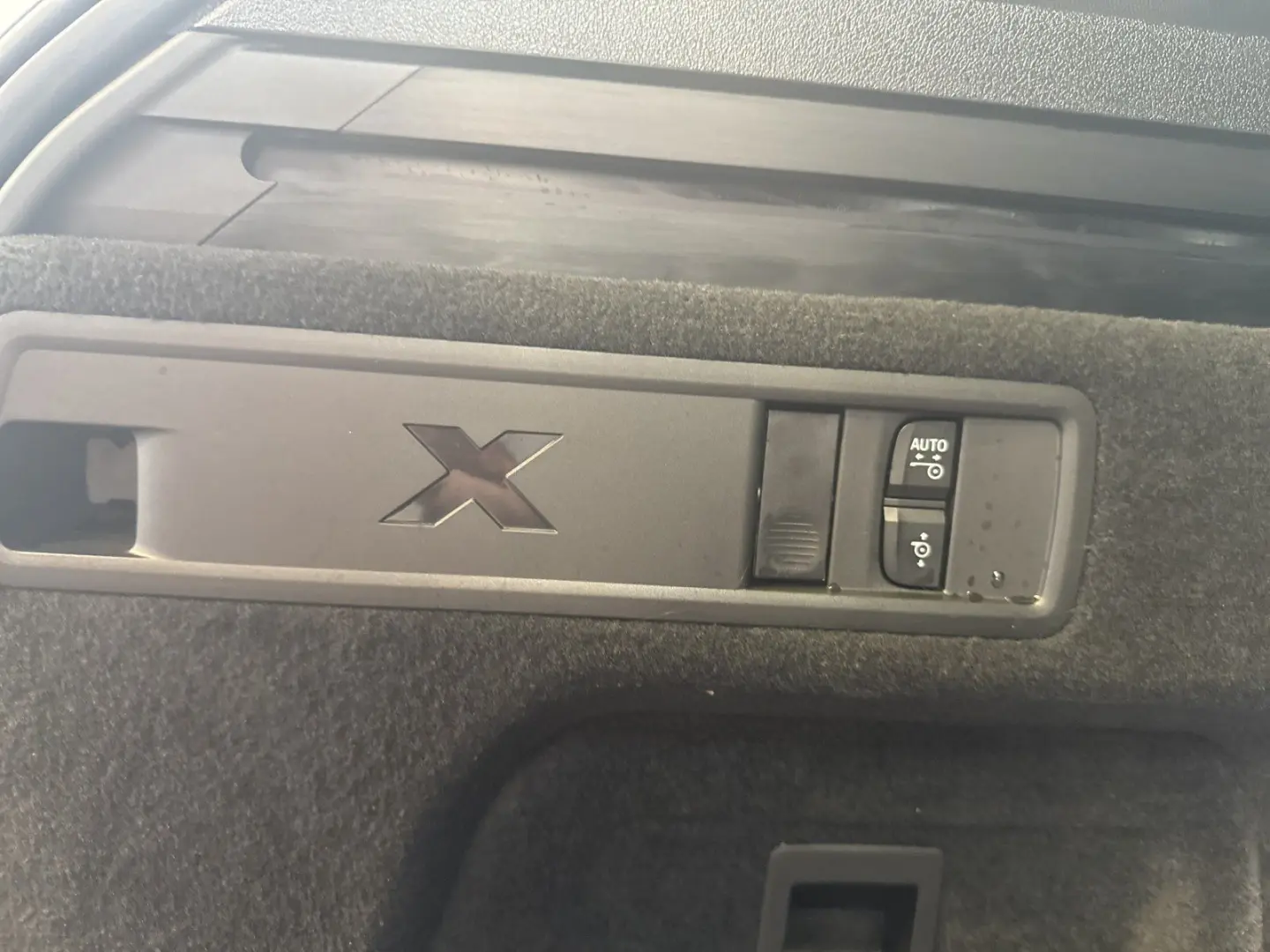 X5 xDrive40d  € 1.190 Zubehörbonus M Sport Pano