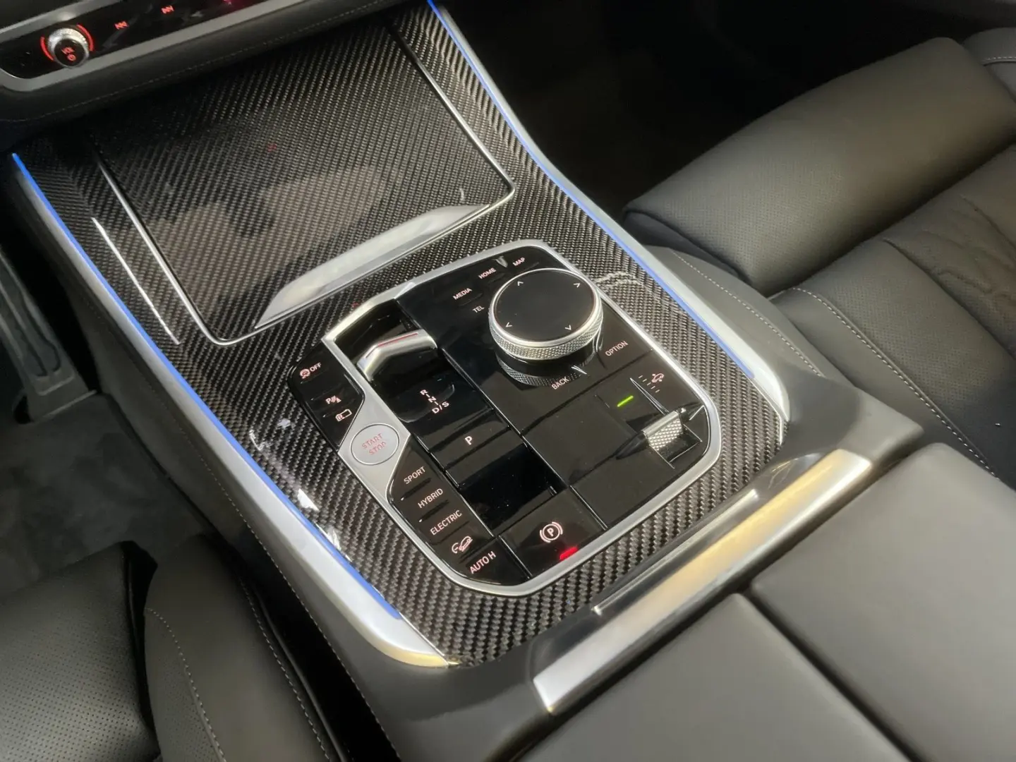 X5 xDrive50e M Sport Pro Massage Autobahnassist.