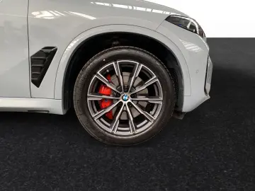 X5 xDrive30d  € 1.190 Zubehörbonus M Sport Pro