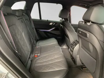 X5 xDrive30d  € 1.190 Zubehörbonus M Sport Pro