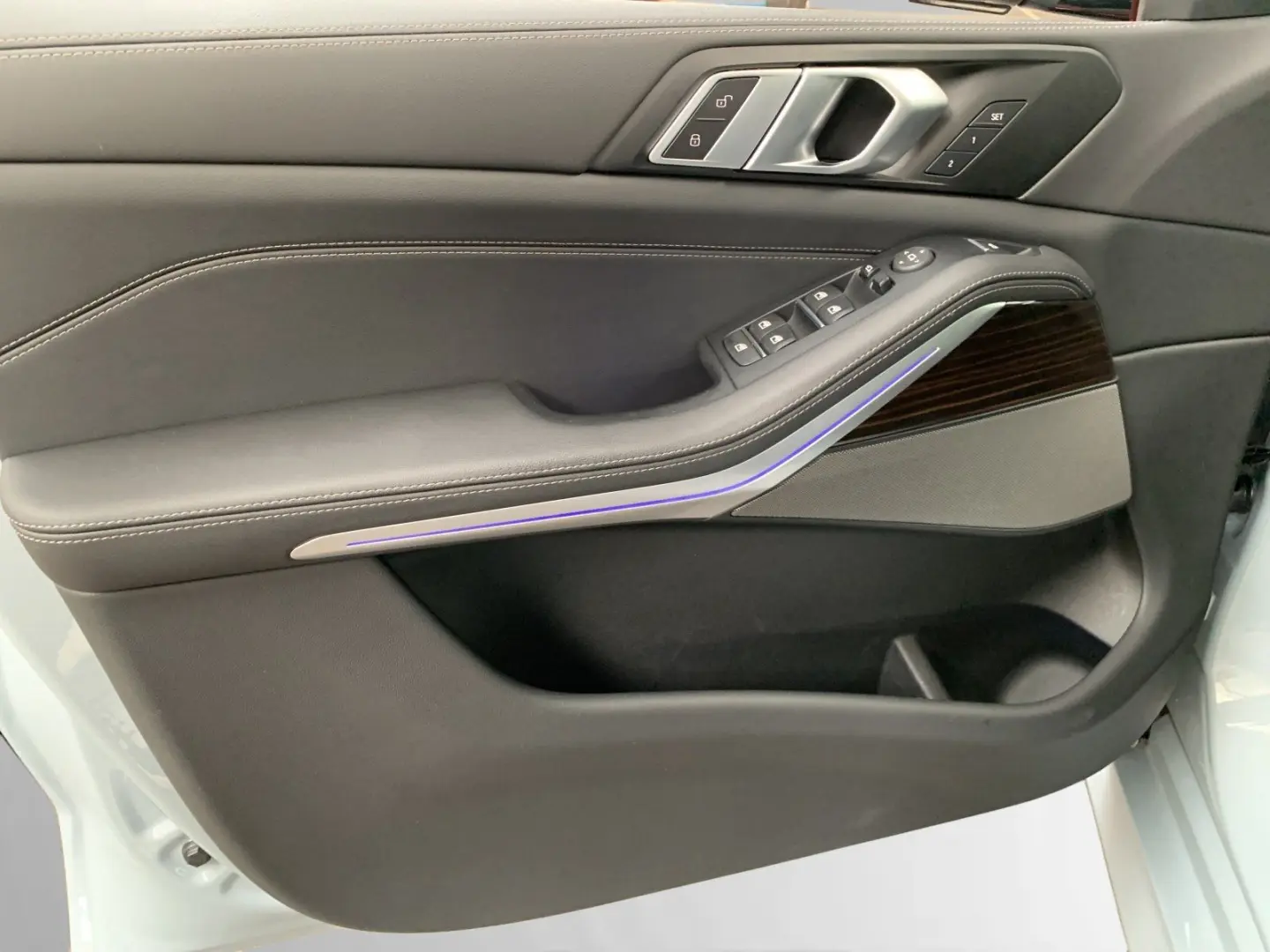 X5 xDrive30d  € 1.190 Zubehörbonus M Sport Pro