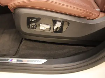 X5 xDrive40d Head-Up DAB WLAN Standhzg. RFK AHK