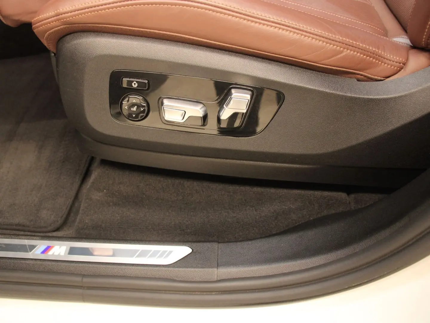 X5 xDrive40d Head-Up DAB WLAN Standhzg. RFK AHK