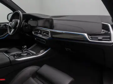 X5 xD45e M Sport HUD 360 Laser DAB SkyLounge H K