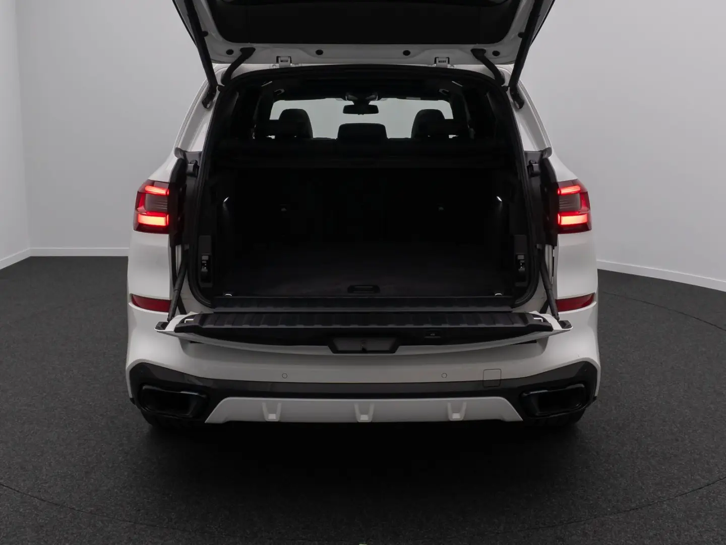 X5 xD30d M Sport 360  HUD HiFi DAB AHK Panorama