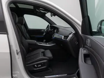 X5 xD30d M Sport 360  HUD HiFi DAB AHK Panorama