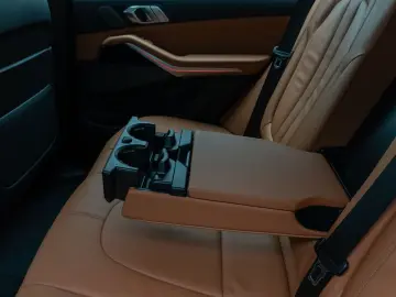 X5 xD40d M Sport 360  AHK DAB H K HUD DisplayKey