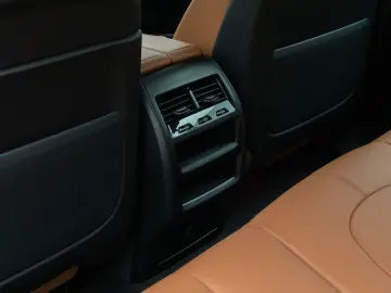 X5 xD40d M Sport 360  AHK DAB H K HUD DisplayKey