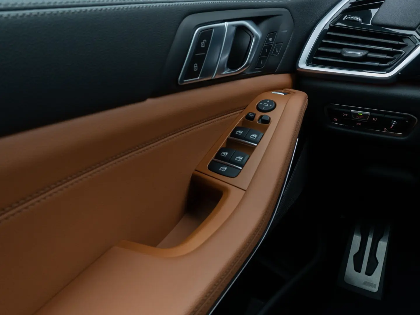 X5 xD40d M Sport 360  AHK DAB H K HUD DisplayKey