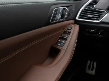 X5 xD40i M Sport Panorama 360 HUD Laser DAB HiFi