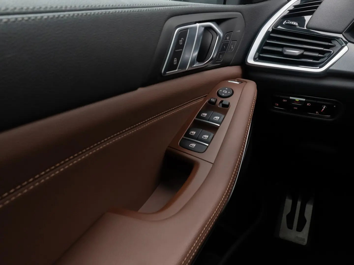 X5 xD40i M Sport Panorama 360 HUD Laser DAB HiFi