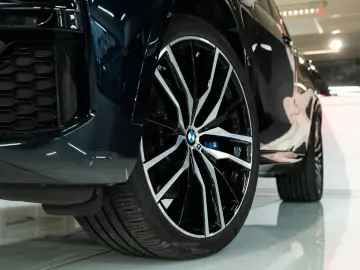 X5 xDrive 30d M Sport MassgSitz StandHeiz HeadUp