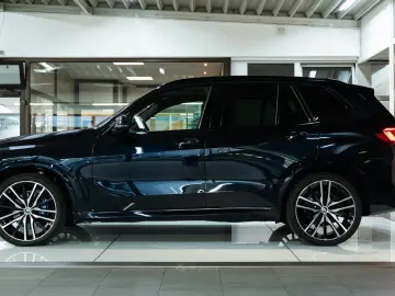 X5 xDrive 30d M Sport MassgSitz StandHeiz HeadUp