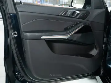 X5 xDrive 30d M Sport MassgSitz StandHeiz HeadUp