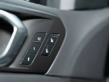 X5 xDrive 30d M Sport MassgSitz StandHeiz HeadUp