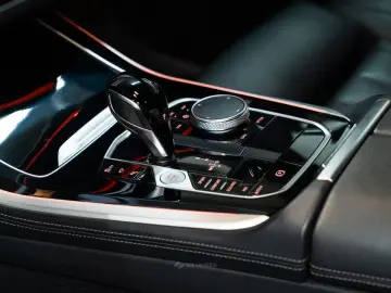 X5 xDrive 30d M Sport MassgSitz StandHeiz HeadUp