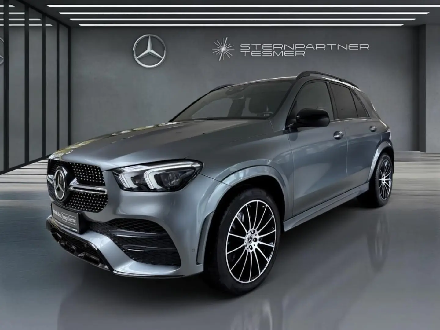 GLE 300 d 4M AMG Night MBEAM BURM DISTR PANO AHK