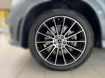 GLE 300 d 4M AMG Night MBEAM BURM DISTR PANO AHK