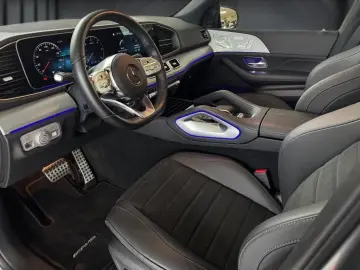 GLE 300 d 4M AMG Night MBEAM BURM DISTR PANO AHK