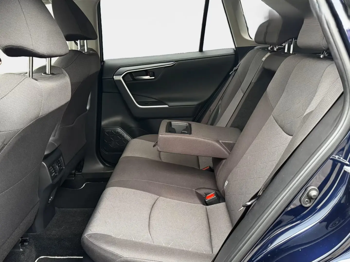 RAV4 2.5 VVT-i Hybrid Team D