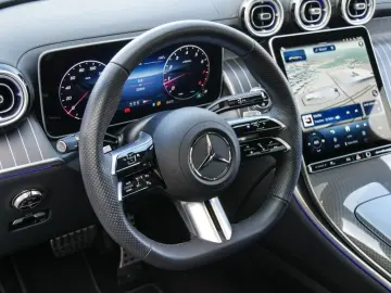 GLC 300 4MATIC Coupé AMG-Sport Burm Pano Digital