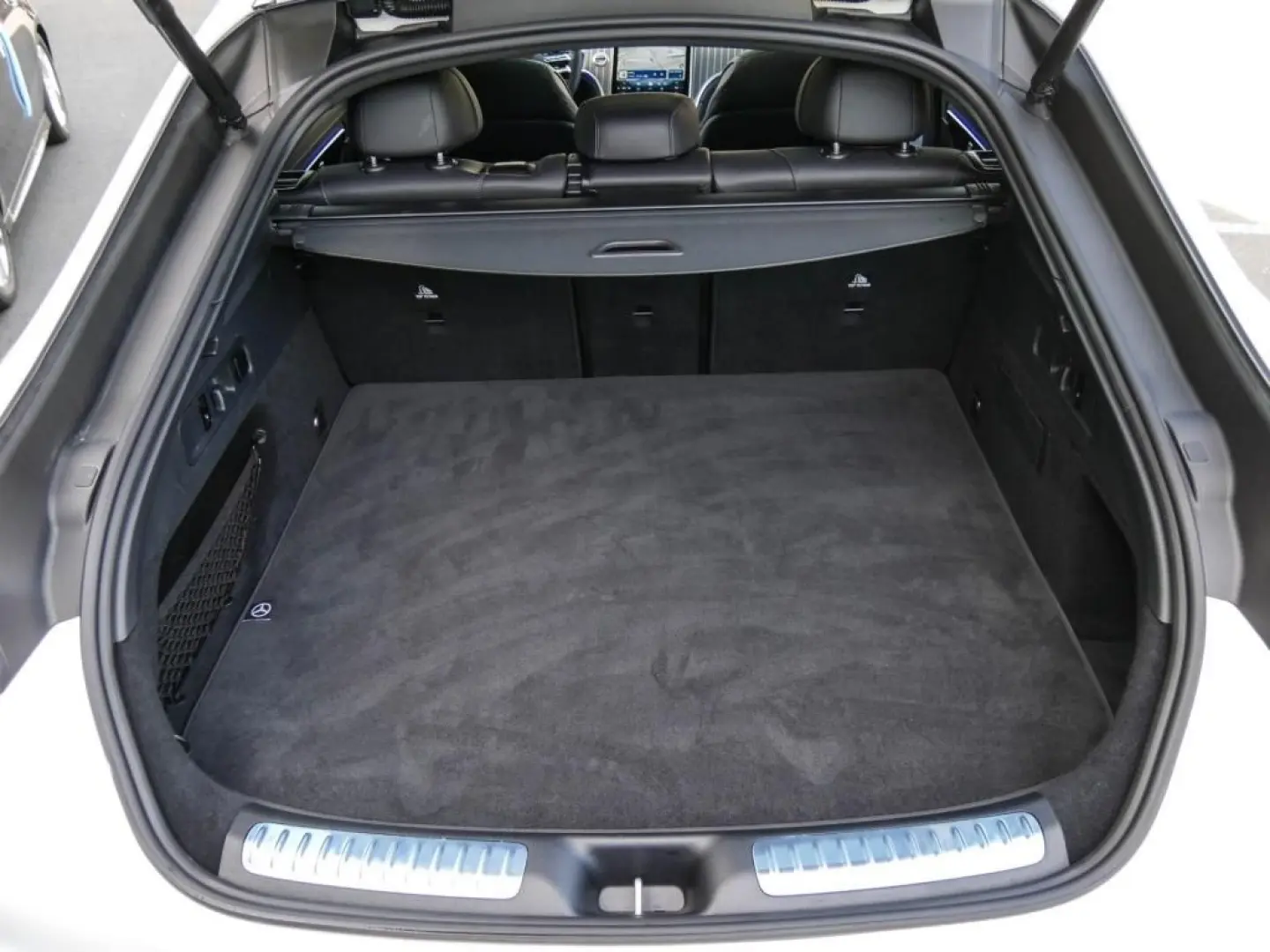 GLC 300 4MATIC Coupé AMG-Sport Burm Pano Digital