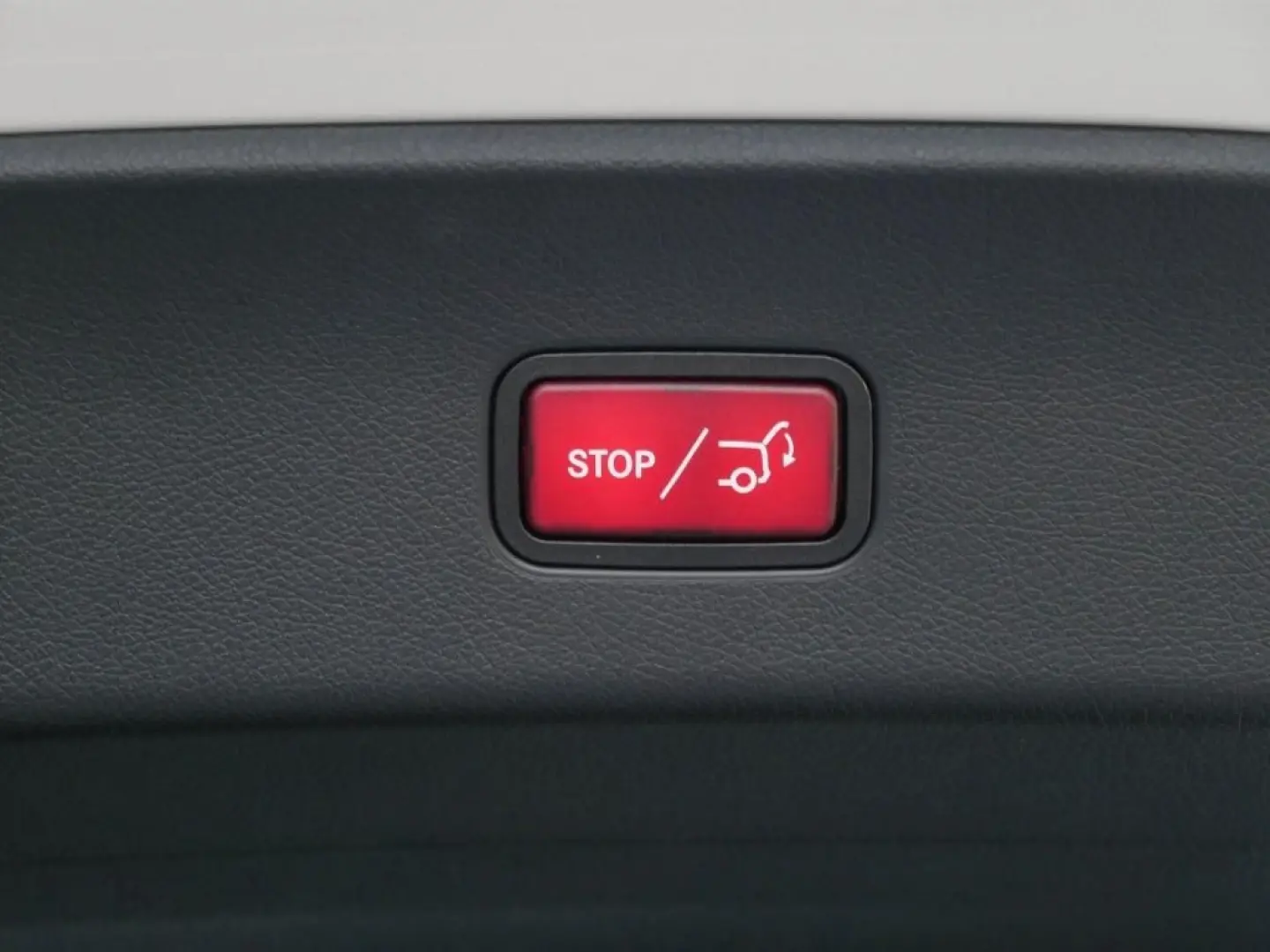 GLC 300 4MATIC Coupé AMG-Sport Burm Pano Digital