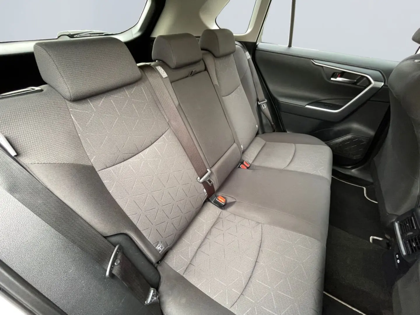 RAV 4 2.5 4x2 Hybrid Team D