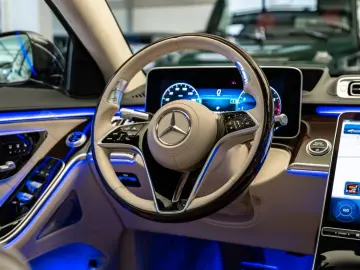 S 580 4M L AMG Line   MY2025   TV  Rear Steering