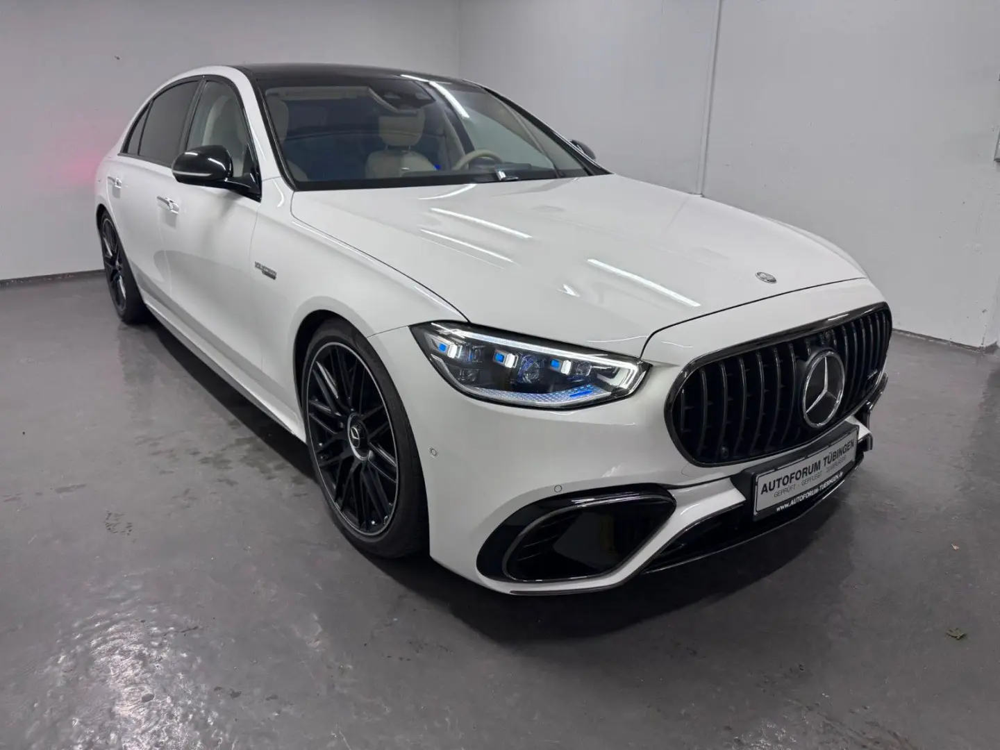 S 63 E Performance L  PANORAMA MANUFAKTUR